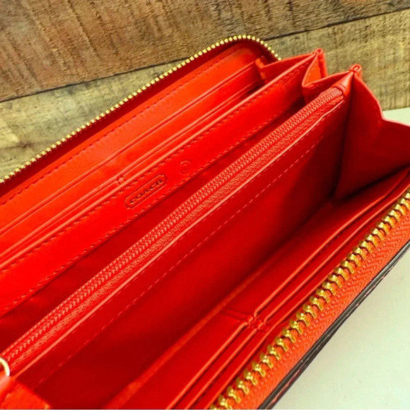 Coach Patent Leather Zip Around Wallet - Picture 8 of 11